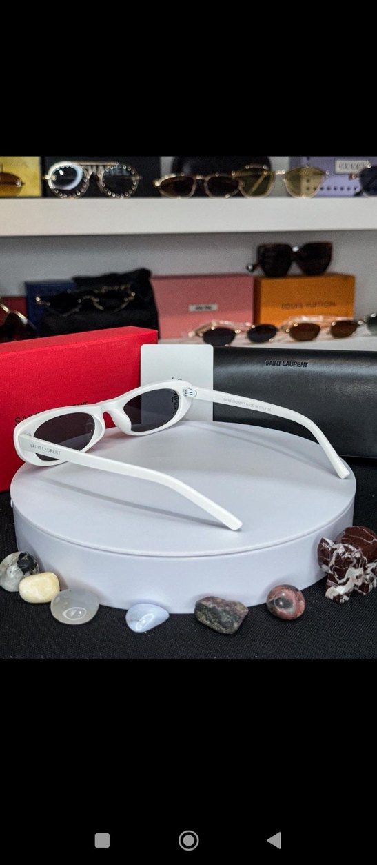 Beyaz Minimalist Kadın Güneş Gözlüğü - Görsel 3