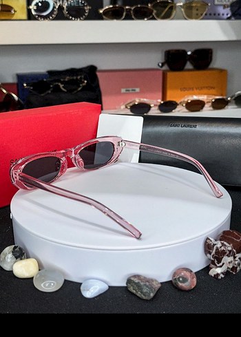 Şeffaf Pembe Saint Laurent Kadın Güneş Gözlüğü - Görsel 2