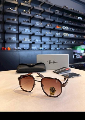 Ray-Ban Erkek Koyu Kahverengi Güneş Gözlüğü