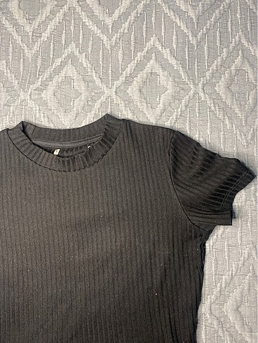 Pull and Bear siyah crop