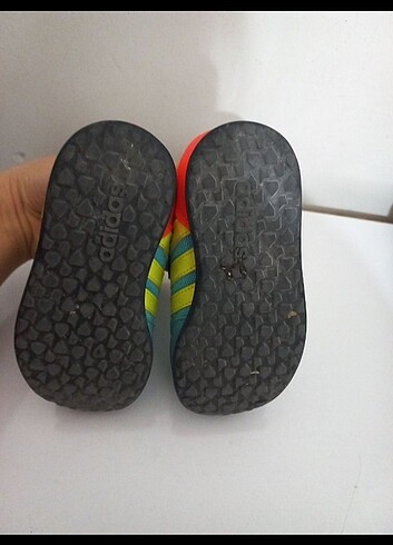 23 Beden mavi Renk Adidas sporayakkabı