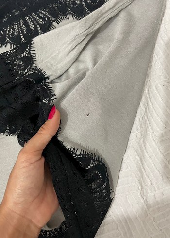 Gri Dantel Detaylı Askılı Kadın Atlet - Görsel 4