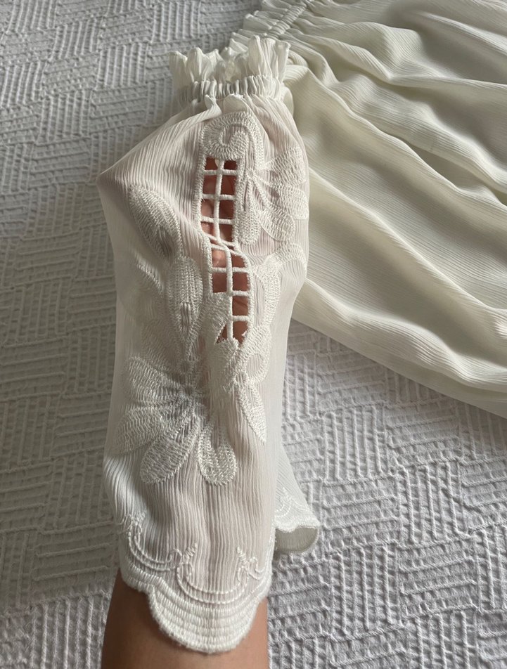 Dantel Detaylı Beyaz Straplez Bluz - Görsel 5