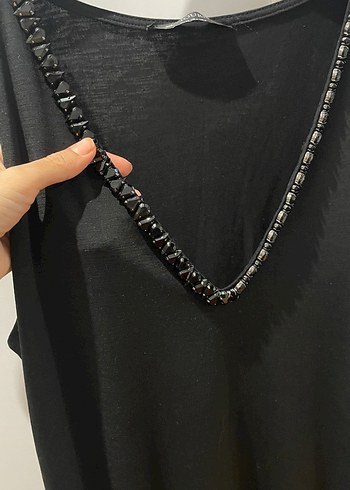 Taş Detaylı Siyah V Yakalı Kadın Bluz - Görsel 2