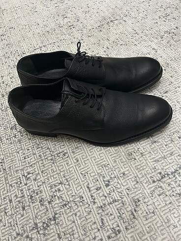 44 Beden Siyah klasik deri ayakkabı