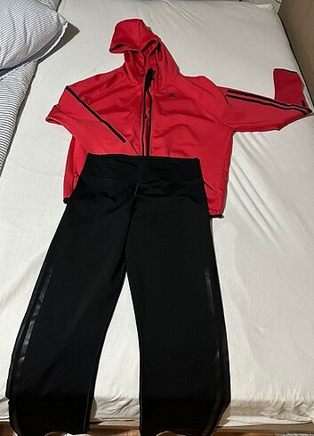 Adidas Eşofman takımı 