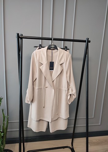 Bej Keten Mini Kadın Blazer Ceket