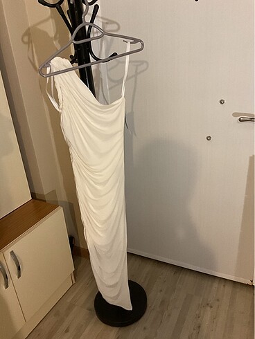 Oleg Cassini Oley cassini beyaz elbise