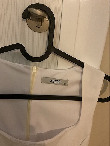 Zara Beyaz mini elbise