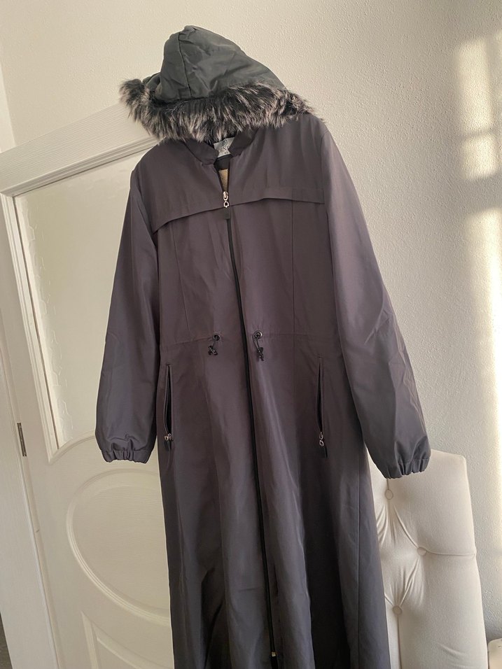 Gri Uzun Kadın Gotik Fermuarlı Kaban - Görsel 4