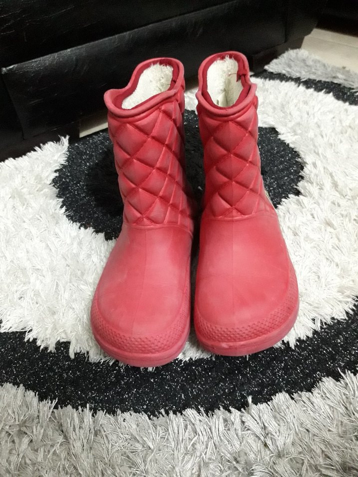 Kız Çocuk Kırmızı Kürklü Minnie Bot - Görsel 3