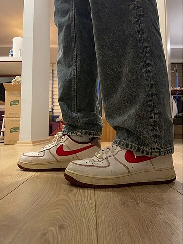 Kırmızı detaylı 45.5 Nike Air Force