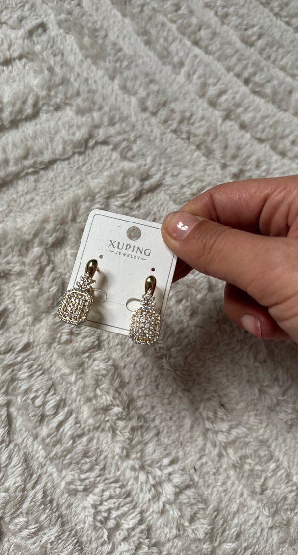 Hiç Kullanılmadı Xuping Mini Altın Renkli Parlak Küpeler - Görsel 2