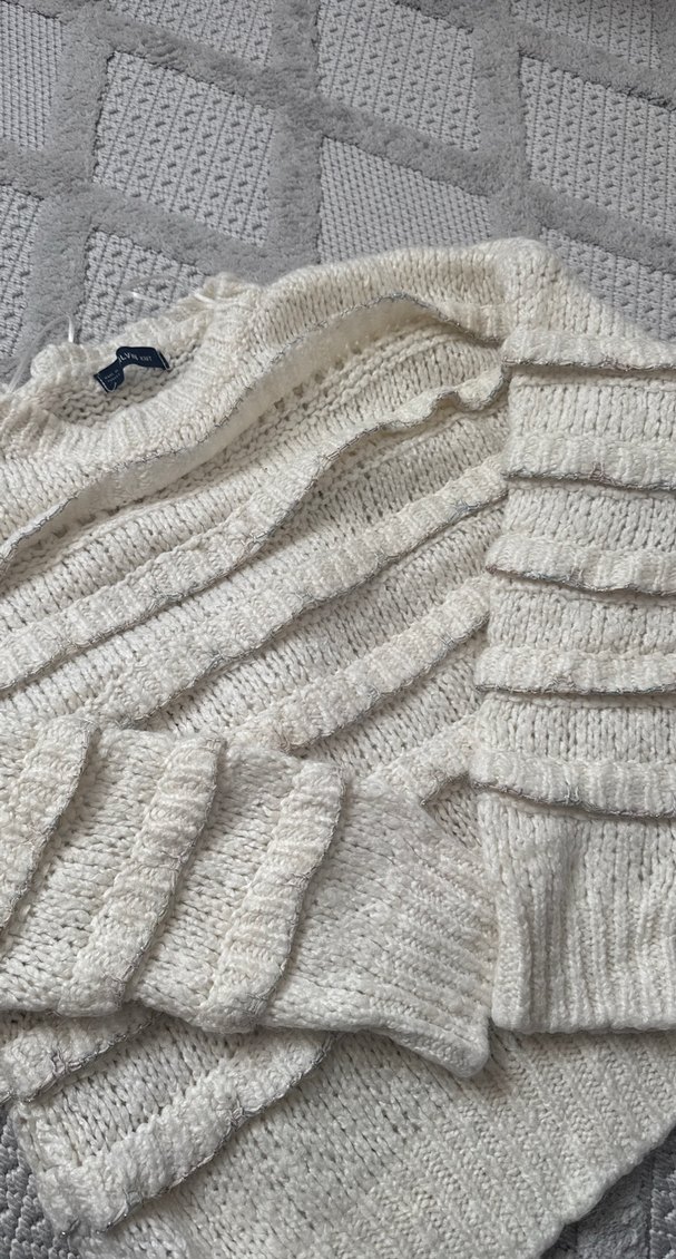 Uzun Kollu Beyaz Triko Kadın Kazak - Görsel 3