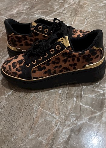 TNC Kahverengi Leopar Desenli sıfır Spor Ayakkabı - Görsel 4