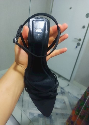 37 Beden siyah Renk Siyah Yılan Desenli Tokalı Stiletto Topuklu Ayakkabı