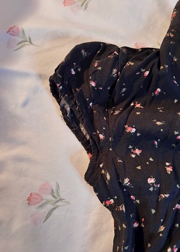 Y2K V Yaka Siyah Desenli Mini Elbise - Görsel 6