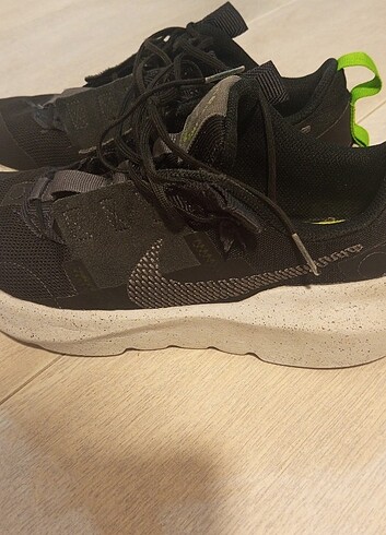 37,5 Beden siyah Renk Nike ayakkabı 