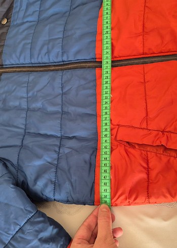 Erkek Çocuk Çok Renkli Kapüşonlu Mont - Görsel 2