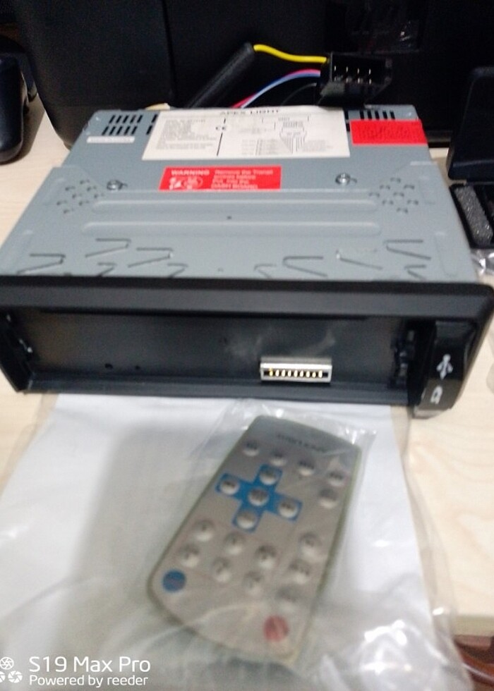 sıfır ürün Oto Teyp CD USB Sd Kart Girişli - Görsel 3