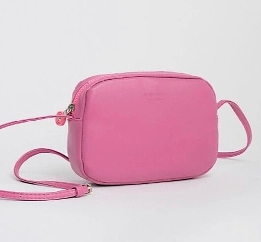 Pembe çanta