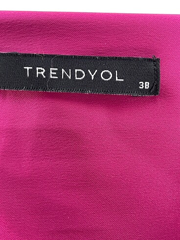 38 Beden pembe Renk Trendyol & Milla Uzun Elbise %70 İndirimli.