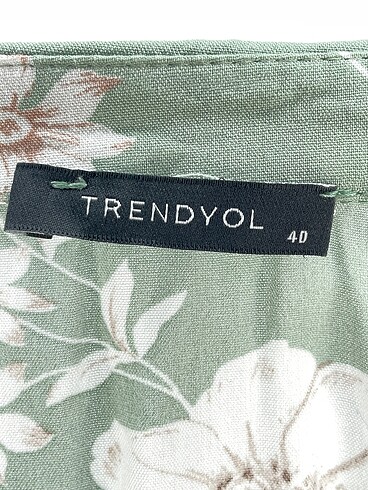 40 Beden çeşitli Renk Trendyol & Milla Uzun Elbise %70 İndirimli.