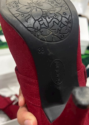 38 Beden bordo Renk Klasik Kırmızı Süet Tokalı Stiletto