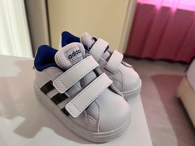 Adidas bebek ayakkabı