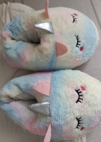 Kız Çocuk Renkli Unicorn Ev Terliği - Görsel 3