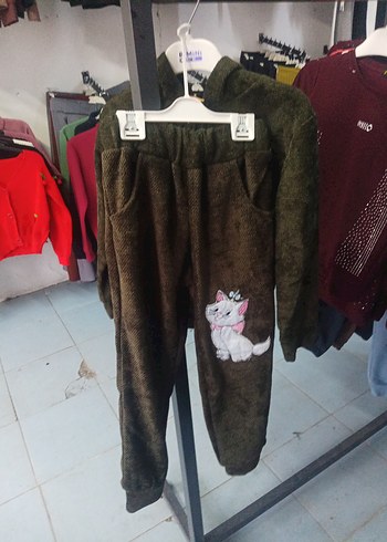 Kız Çocuk Gri Nakışlı Kapüşonlu Eşofman Takımı - Görsel 6