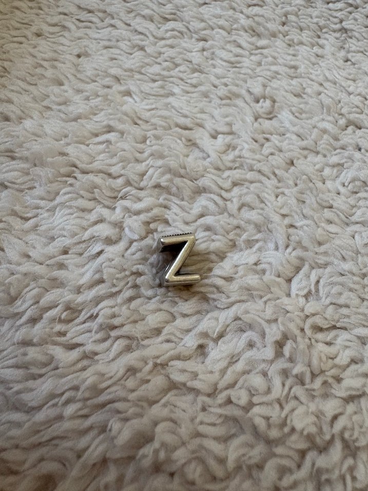 Pandora 925 Ayar Gümüş Z Harfi Charm - Görsel 5