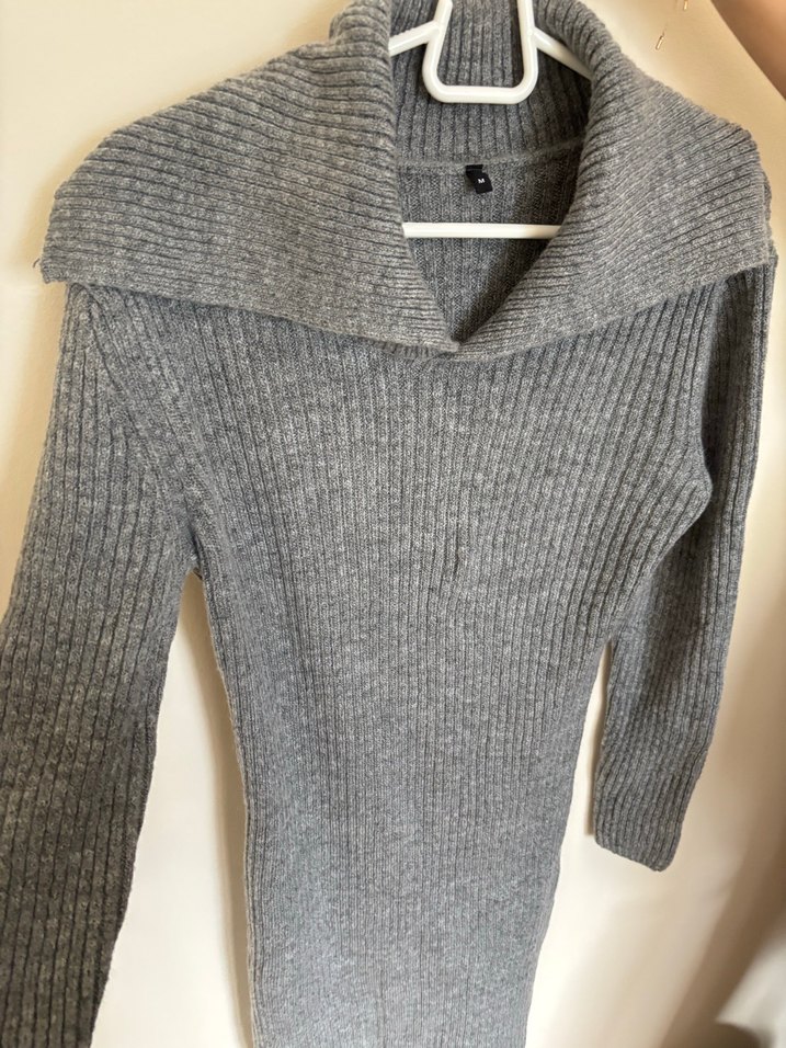 Gri Yüksek Yakalı Kadın Triko Elbise - Görsel 4