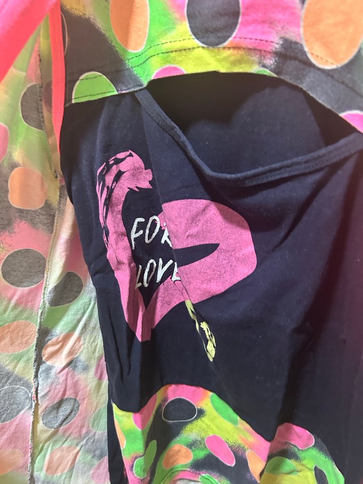 Renkli Batik Desenli Gotik Sabahlık Takım - Görsel 3