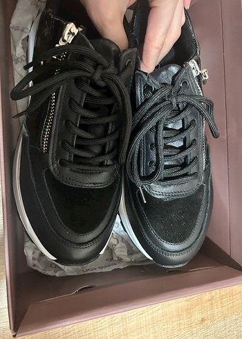 Derimod Kadın Siyah Yılan Desenli Platform Spor Ayakkabı - Görsel 5