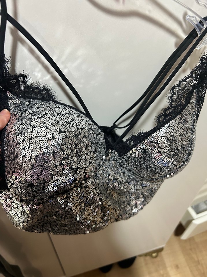 Gri Mini İşlemeli Dantel Askılı Büstiyer - Görsel 4