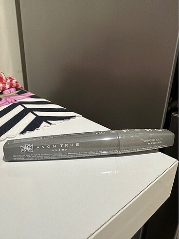 Avon mascara kapalı kutu