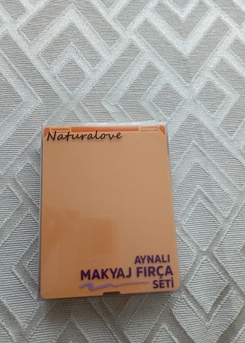 Bej Makyaj Fırçası Seti ve Ayna - Görsel 5