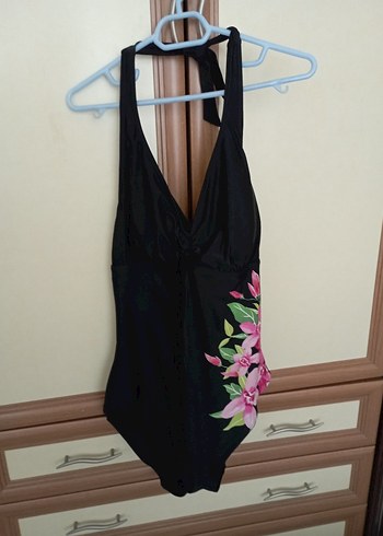 Siyah Çiçek Desenli Uzun Mayo - Görsel 3