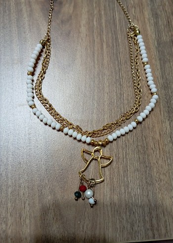 Beyaz Boncuklu Bohem Kısa Kolye