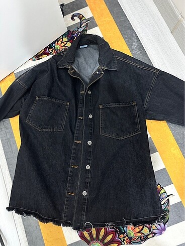 1 kere giyildi sşyah denim overıze standart beden