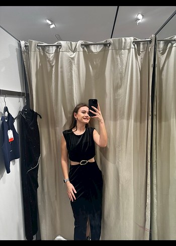 Zara Siyah Uzun Süet Abiye