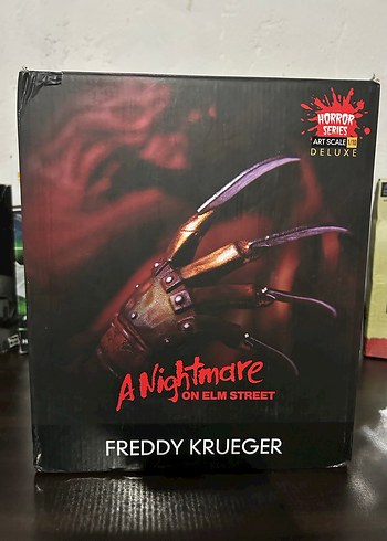 Beden Iron Studios Horror Series Deluxe Freddy Krueger