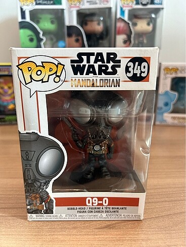 Funko POP! Star Wars Mandalorian Q9-0 #349