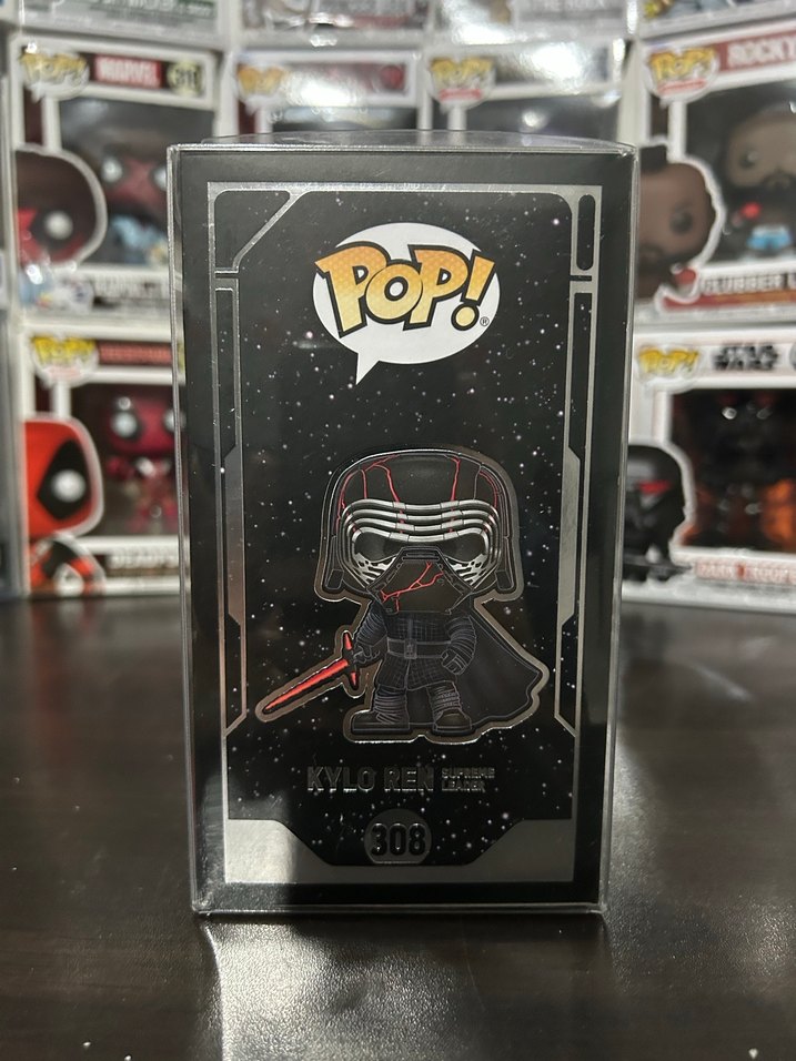 Funko POP! Star Wars Kylo Ren - Görsel 2