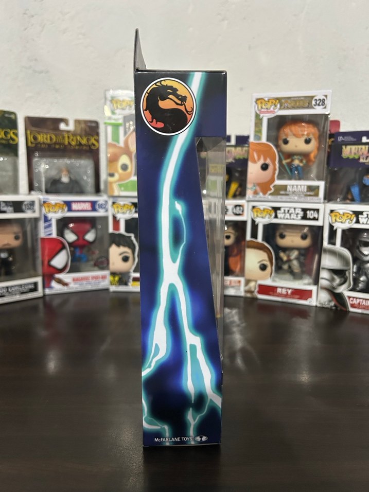 Mcfarlane Mortal Kombat Klassic Liu Kang - Görsel 2