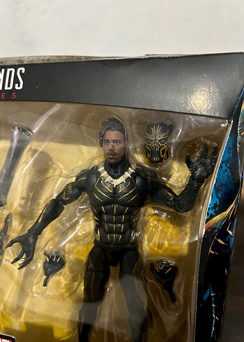 Hasbro Marvel Legends Killmonger Everett Ross