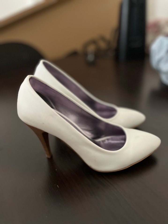 Beyaz Stiletto Kadın Topuklu Ayakkabı - Görsel 2