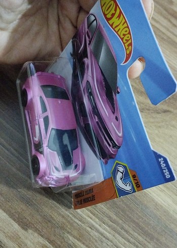 Hot Wheels '20 Dodge Charger Hellcat Oyuncak Araba - Görsel 3