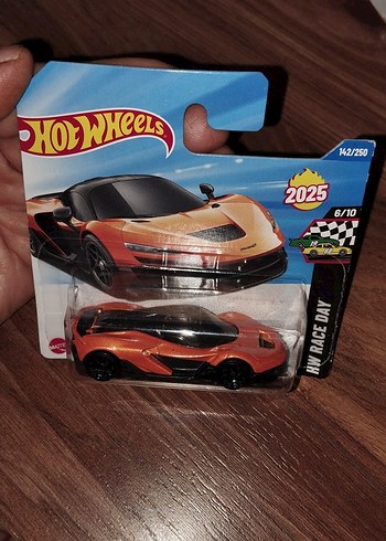 Hot Wheels McLaren WT 2025 Model Araba - Görsel 2